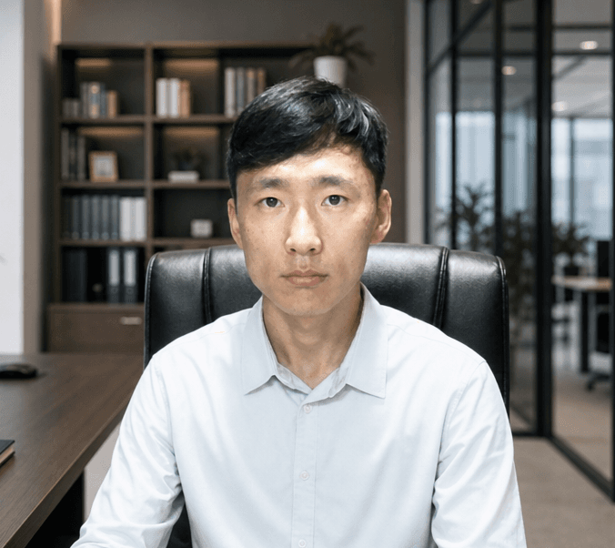 Portrait of Daniel Lee